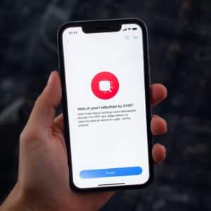how to install vpn in iphone